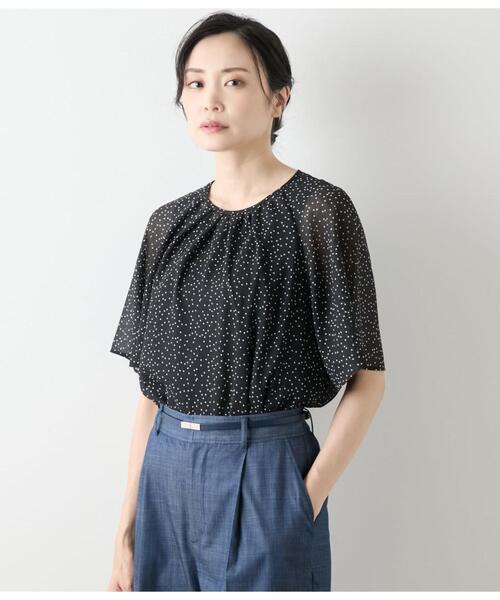 NEWYORKER(ニューヨーカー)の「ドット楊柳 フレアスリーブブラウス&タンクトップ(Tシャツ/カットソー・レディース・ブラウン/ブラック・L/M)」の1枚目の写真