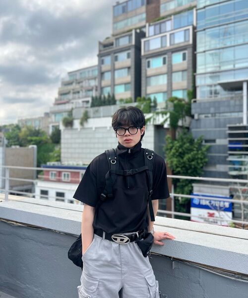 ACHA(アチャ)の「ワッフルハイネック半袖 _ ブラック(ポロシャツ・レディース・その他・LARGE/MEDIUM)」の7枚目の写真