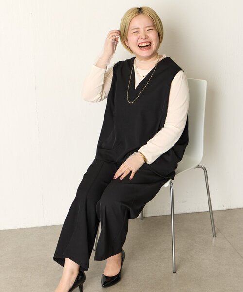 Jena espace merveilleux(ジェナ エスパスメルヴェイユ)の「【セレモニー/低身長サイズ】トロミベストセットアップ(パンツドレス・レディース・ブラック/ライトグレー・FREE)」の3枚目の写真