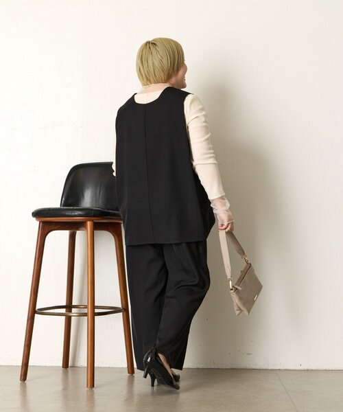 Jena espace merveilleux(ジェナ エスパスメルヴェイユ)の「【セレモニー/低身長サイズ】トロミベストセットアップ(パンツドレス・レディース・ブラック/ライトグレー・FREE)」の5枚目の写真