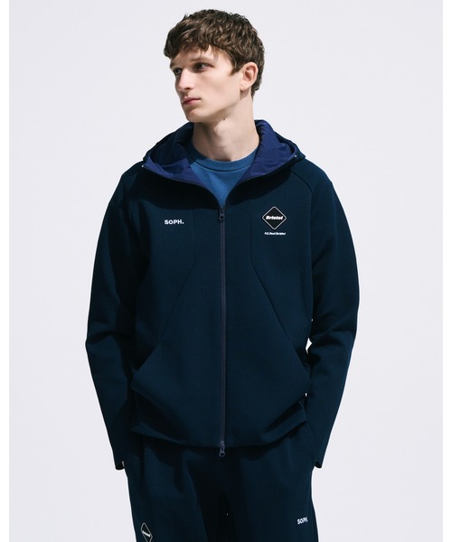 F.C.Real Bristol（エフシーレアルブリストル）の「TECH KNIT HOODIE（パーカー・メンズ・ネイビー/ブラック・MEDIUM/LARGE/X-LARGE/SMALL/XX-LARGE）」の3枚目の写真