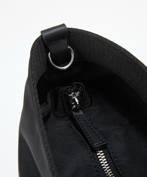 Breath TOPKAPI(ブレストプカピ)の「【Breath TOPKAPI sis】【WEB限定】ナイロン レザーポケット トートバッグ ショルダー付き A4 / 軽量 / CALM カーム(トートバッグ・レディース・カーキ/グレー/ブラック/ベージュ・FREE)」の19枚目の写真