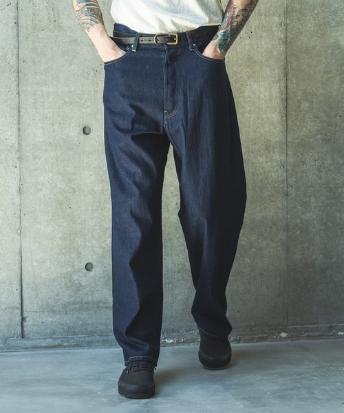 MR.OLIVE（ミスターオリーブ）の「RINSE WASH 8oz DENIM / WASHED WIDE STRIGHT PANTS /M261104（デニムパンツ・メンズ・ナチュラル/ブラック/インディゴブルー・SMALL/MEDIUM/LARGE）」の4枚目の写真