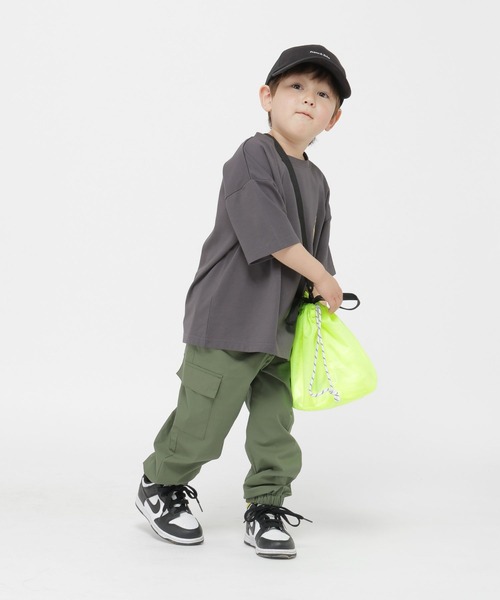 GLOBAL WORK(グローバルワーク)の「スゴラクストレッチカーゴパンツ/T/611230(カーゴパンツ・キッズ・ブラック/カーキ・100cm/110cm/120cm)」の20枚目の写真