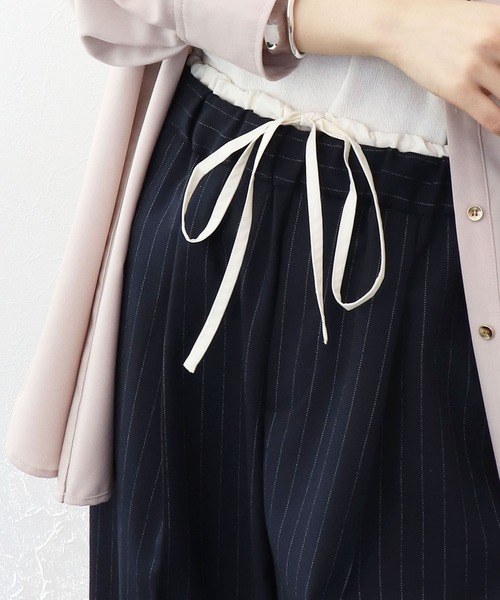 Jines(ジネス)の「ストライプツイルワイドパンツ(その他パンツ・レディース・グレー/ホワイト/ネイビー・38)」の8枚目の写真