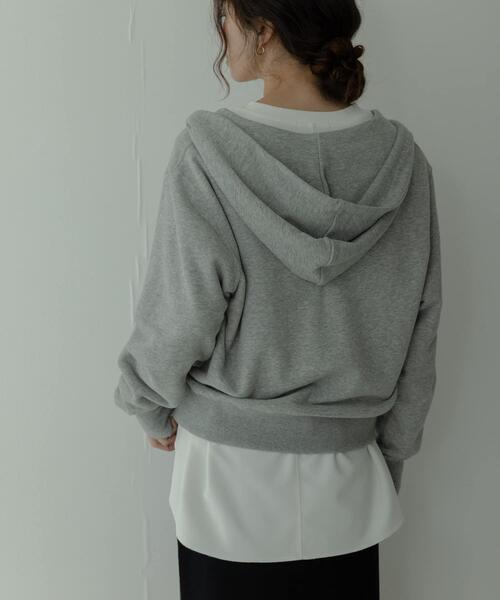 URBAN RESEARCH Sonny Label（アーバンリサーチサニーレーベル）の「カットジョーゼットプルオーバー（Tシャツ/カットソー・レディース・グレー系その他/オフホワイト/ブラック・FREE）」の4枚目の写真