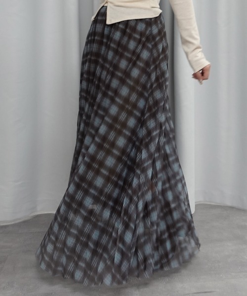 Lots of Love(ロッツオブラブ)の「シフォンチェックプリーツスカート(スカート・レディース・ブラウン/ブルー/ブラック・M)」の2枚目の写真