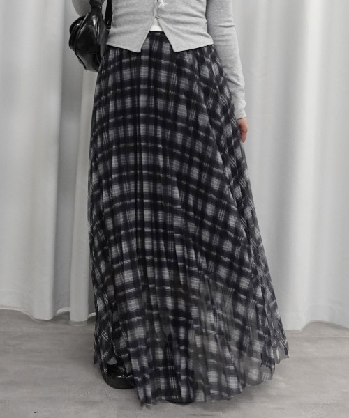 Lots of Love(ロッツオブラブ)の「シフォンチェックプリーツスカート(スカート・レディース・ブラウン/ブルー/ブラック・M)」の6枚目の写真