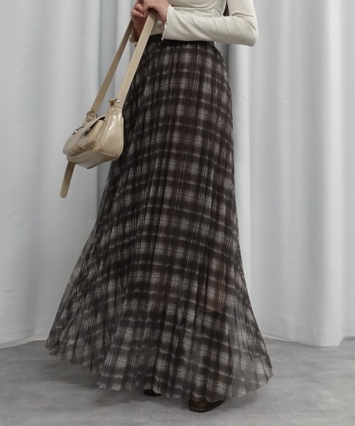 Lots of Love(ロッツオブラブ)の「シフォンチェックプリーツスカート(スカート・レディース・ブラウン/ブルー/ブラック・M)」の8枚目の写真