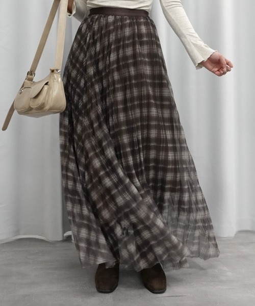 Lots of Love(ロッツオブラブ)の「シフォンチェックプリーツスカート(スカート・レディース・ブラウン/ブルー/ブラック・M)」の9枚目の写真