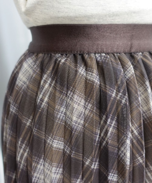 Lots of Love(ロッツオブラブ)の「シフォンチェックプリーツスカート(スカート・レディース・ブラウン/ブルー/ブラック・M)」の11枚目の写真