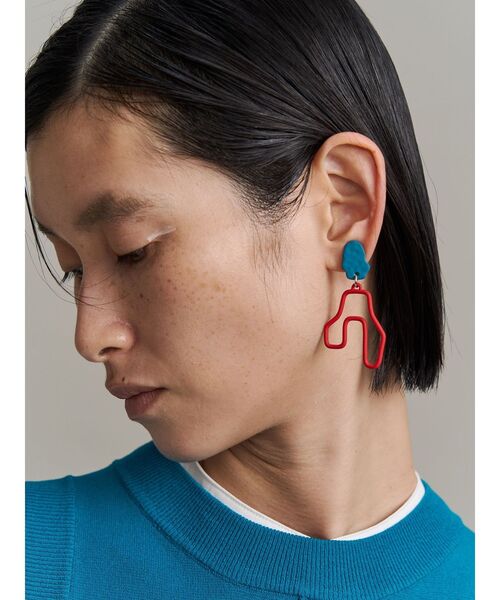 UN3D.（アンスリード）の「ASYMMETRY PIPE EARRING / アシンメトリーパイプイヤリング（イヤリング・レディース・ブラック/シルバー/ターコイズブルー・FREE）」の14枚目の写真