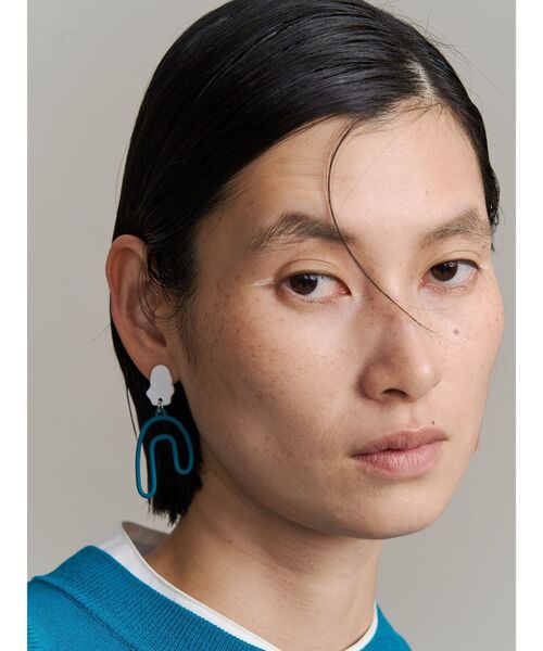 UN3D.（アンスリード）の「ASYMMETRY PIPE EARRING / アシンメトリーパイプイヤリング（イヤリング・レディース・ブラック/シルバー/ターコイズブルー・FREE）」の15枚目の写真