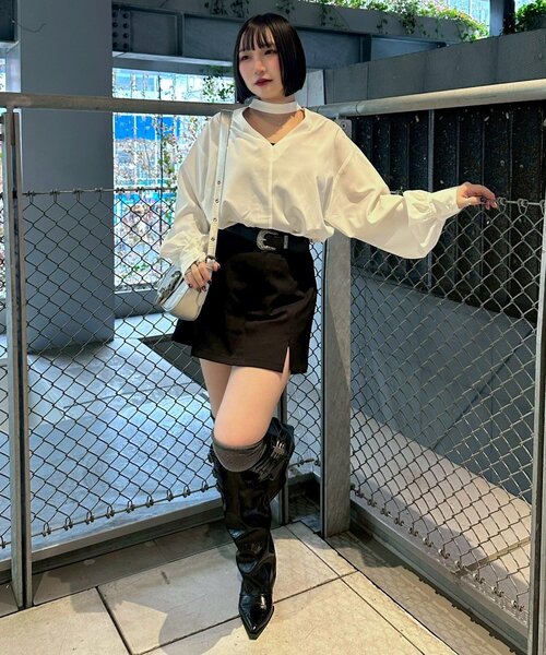 Mavie..7（メヴィセットゥ）の「【Mavie..7】前後2WAYバンドカラーシャツ（シャツ/ブラウス・レディース・オフホワイト/ブラック/その他1・FREE）」の13枚目の写真