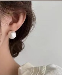 Ritomo De Ricco（リトモ・デ・リコ）の「ビッグパールイヤリング（イヤリング）」