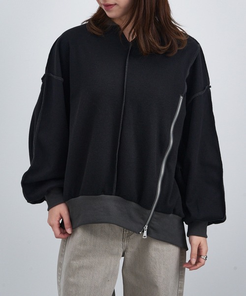 MAISON BREEZE reveur(メゾンブリーズレヴール)の「【MAISON BREEZE reveur】ZIPデザインワッフルプルオーバー trc(スウェット・レディース・ブラック/アイボリー/グレー・FREE)」の11枚目の写真