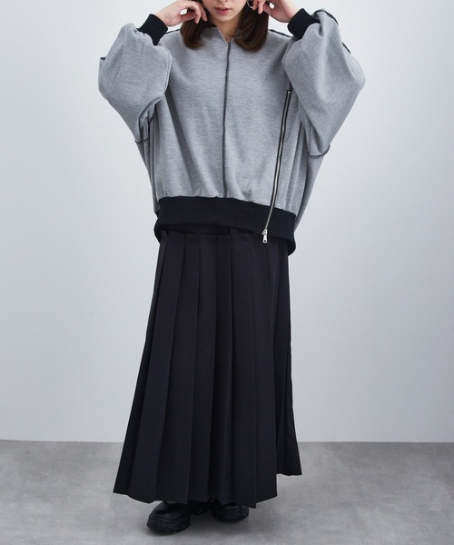 MAISON BREEZE reveur(メゾンブリーズレヴール)の「【MAISON BREEZE reveur】ZIPデザインワッフルプルオーバー trc(スウェット・レディース・ブラック/アイボリー/グレー・FREE)」の21枚目の写真