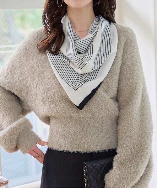 KOBE LETTUCE（コウベレタス）の「大判ウールタッチスカーフ（バンダナ/スカーフ・レディース・ブラウン/ブルー/アイボリー・FREE）」の4枚目の写真