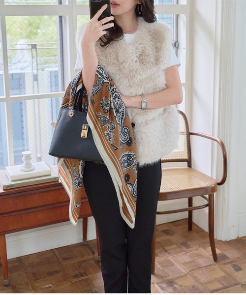 KOBE LETTUCE（コウベレタス）の「大判ウールタッチスカーフ（バンダナ/スカーフ・レディース・ブラウン/ブルー/アイボリー・FREE）」の5枚目の写真