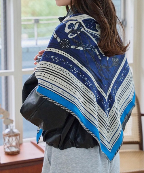 KOBE LETTUCE（コウベレタス）の「大判ウールタッチスカーフ（バンダナ/スカーフ・レディース・ブラウン/ブルー/アイボリー・FREE）」の7枚目の写真