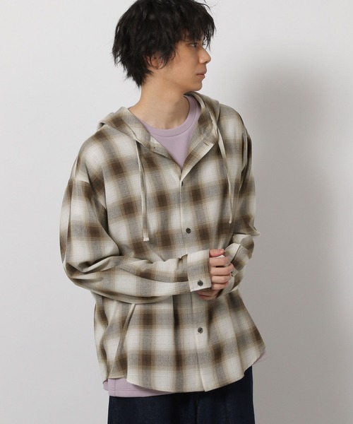 LAKOLE(ラコレ)の「オンブレーチェックフード長袖シャツ / 643822(シャツ/ブラウス・メンズ・ブラック/ピンク/ブラウン・LARGE/MEDIUM)」の7枚目の写真