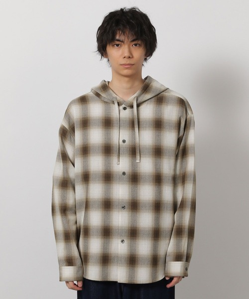LAKOLE(ラコレ)の「オンブレーチェックフード長袖シャツ / 643822(シャツ/ブラウス・メンズ・ブラック/ピンク/ブラウン・LARGE/MEDIUM)」の10枚目の写真