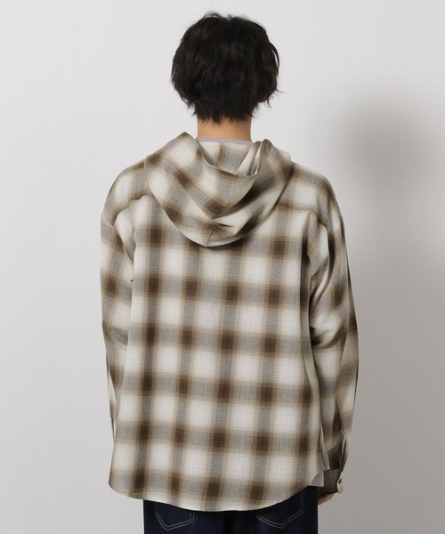 LAKOLE(ラコレ)の「オンブレーチェックフード長袖シャツ / 643822(シャツ/ブラウス・メンズ・ブラック/ピンク/ブラウン・LARGE/MEDIUM)」の12枚目の写真