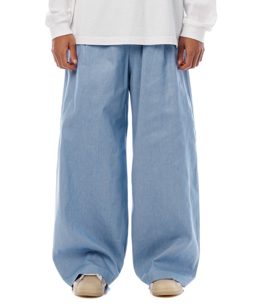 Sandinista(サンディニスタ)の「Light Denim Easy Baggy Pants / 薄手デニムバギーパンツ(その他パンツ・メンズ・ライトブルー・FREE)」の1枚目の写真