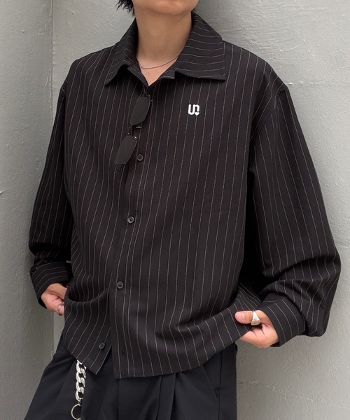 UNDERSTATEMENTs(アンダーステイトメント)の「【ユニセックス】ショート丈ワンポイント刺繍シャツ(シャツ/ブラウス・メンズ・ブラック系その他2/ブルー/ホワイト/ホワイト系その他/ブラック系その他/ブルー系その他/ネイビー/ブラウン系その他/ネイビー系/ブラック/チャコールグレー/ホワイト系その他2・MEDIUM/LARGE)」の5枚目の写真