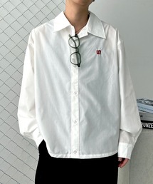 UNDERSTATEMENTs（アンダーステイトメント）の「【ユニセックス】ショート丈ワンポイント刺繍シャツ（シャツ/ブラウス）」