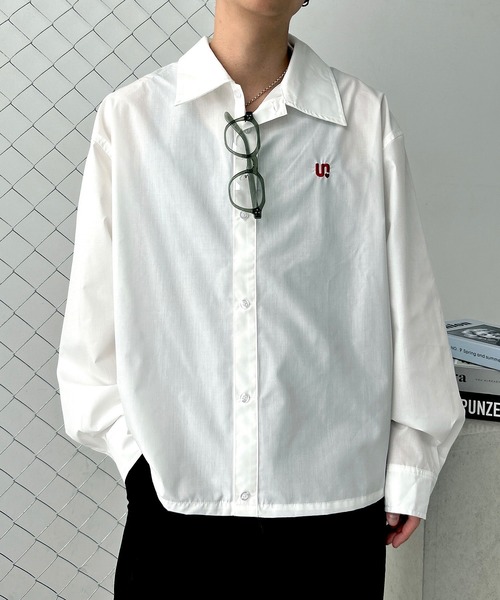 セール】【ユニセックス】ショート丈ワンポイント刺繍シャツ（シャツ