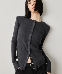 HANNE（アン）の「パワーショルダースナップボタンニット（カーディガン/ボレロ）」