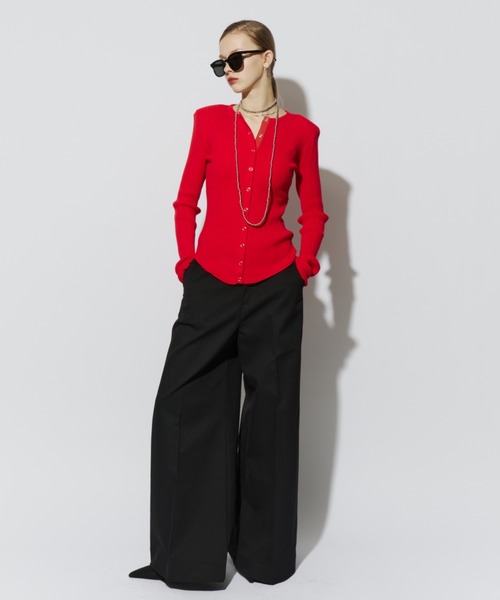 HANNE(アン)の「パワーショルダースナップボタンニット(カーディガン/ボレロ・レディース・ホワイト/レッド/グレー・FREE)」の8枚目の写真