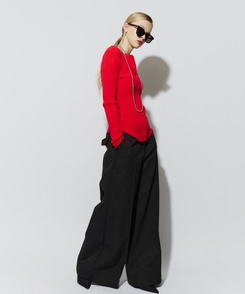 HANNE(アン)の「パワーショルダースナップボタンニット(カーディガン/ボレロ・レディース・ホワイト/レッド/グレー・FREE)」の9枚目の写真