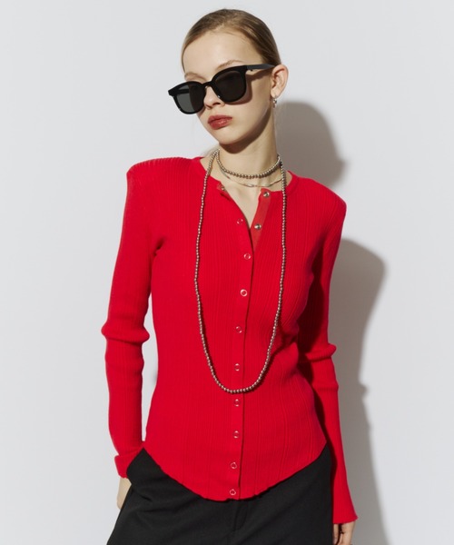 HANNE(アン)の「パワーショルダースナップボタンニット(カーディガン/ボレロ・レディース・ホワイト/レッド/グレー・FREE)」の7枚目の写真