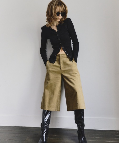 HANNE（アン）の「パワーショルダースナップボタンニット（カーディガン/ボレロ・レディース・ホワイト/レッド/グレー・FREE）」の19枚目の写真