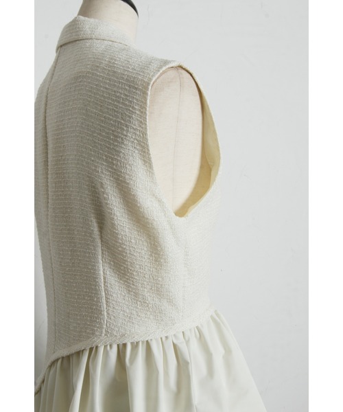 &. NOSTALGIA（アンドドットノスタルジア）の「ツイードアシメフリルジレ（テーラードジャケット・レディース・ホワイト/ブラック・M）」の22枚目の写真