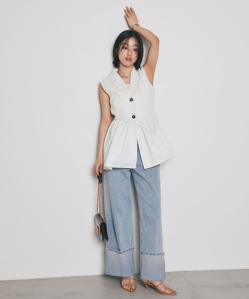 &. NOSTALGIA（アンドドットノスタルジア）の「ツイードアシメフリルジレ（テーラードジャケット・レディース・ホワイト/ブラック・M）」の3枚目の写真