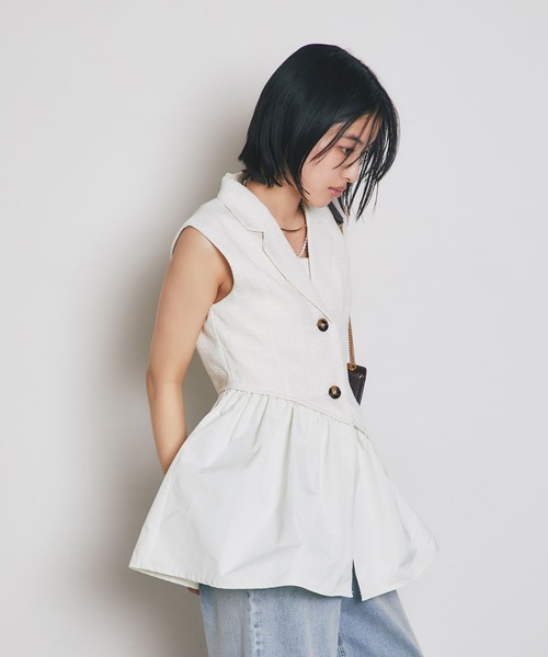 &. NOSTALGIA（アンドドットノスタルジア）の「ツイードアシメフリルジレ（テーラードジャケット・レディース・ホワイト/ブラック・M）」の5枚目の写真