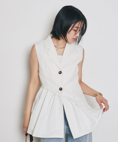 &. NOSTALGIA（アンドドットノスタルジア）の「ツイードアシメフリルジレ（テーラードジャケット・レディース・ホワイト/ブラック・M）」の6枚目の写真