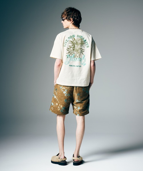 glamb(グラム)の「Spin Logo Surf T-Shirt / スピンロゴサーフTシャツ(Tシャツ/カットソー・メンズ・ベージュ/ミント・S/M/L)」の13枚目の写真