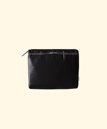 TITE IN THE STORE（ティテ　インザ　ストア）の「PCケース(S)（PC・タブレットケース）」