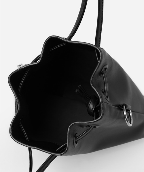 LAD MUSICIAN(ラッドミュージシャン)の「LEATHER SMALL DRAWSTRING BAG(ショルダーバッグ・メンズ・ブラック・FREE)」の10枚目の写真