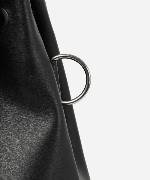 LAD MUSICIAN(ラッドミュージシャン)の「LEATHER SMALL DRAWSTRING BAG(ショルダーバッグ・メンズ・ブラック・FREE)」の3枚目の写真