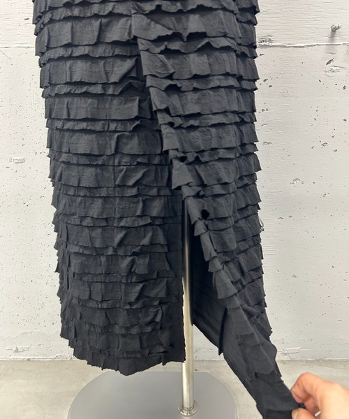 PROVOKE (プロヴォーク)の「FRILL MAXI SKIRT(スカート・レディース・オフホワイト/ブラック・FREE)」の10枚目の写真