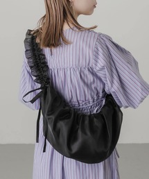 SMELLY（スメリー）の「ショルダーバッグ（ショルダーバッグ）」