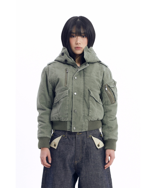AAKAM(アーカム)の「Nova Combat Jacket (Khaki)(ミリタリージャケット・レディース・その他・1/2)」の3枚目の写真