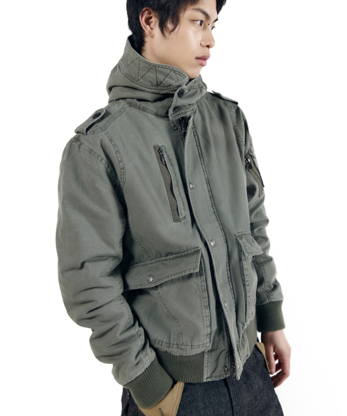 AAKAM(アーカム)の「Nova Combat Jacket (Khaki)(ミリタリージャケット・レディース・その他・1/2)」の12枚目の写真