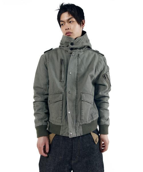 AAKAM(アーカム)の「Nova Combat Jacket (Khaki)(ミリタリージャケット・レディース・その他・1/2)」の13枚目の写真