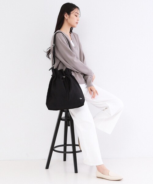 OPAQUE.CLIP（オペークドットクリップ）の「ドロストデザインA4ショルダーBAG（ショルダーバッグ・レディース・グレー/ブラック/ベージュ・00）」の4枚目の写真